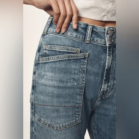 Anthropologie The Wanderer Mid-Rise Relaxed Jeans by Pilcro - Picture 4 of 8